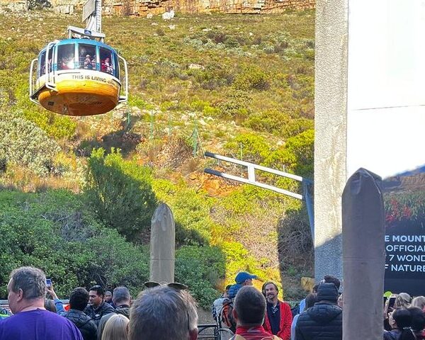 Table Mountain with Cable Car Tickets and Bo-kaap Half Day Tour